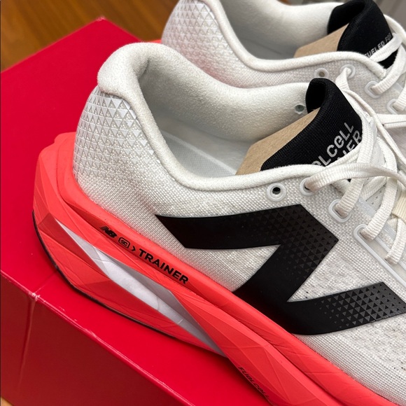 New Balance Men's Supercomp Trainer V3 - Picture 5 of 7